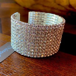 Rhinestone Decor Cuff Bracelet